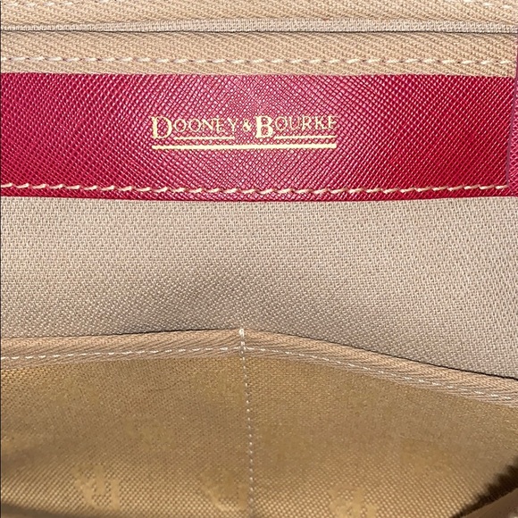 Dooney & Bourke 👜 Tote🤎 - Picture 7 of 9